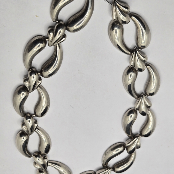 Paisley & Floral Shaped Silver Tone Link Choker Necklace Vintage - Picture 3 of 5